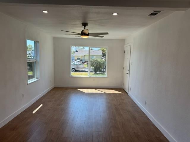 3732 Kern