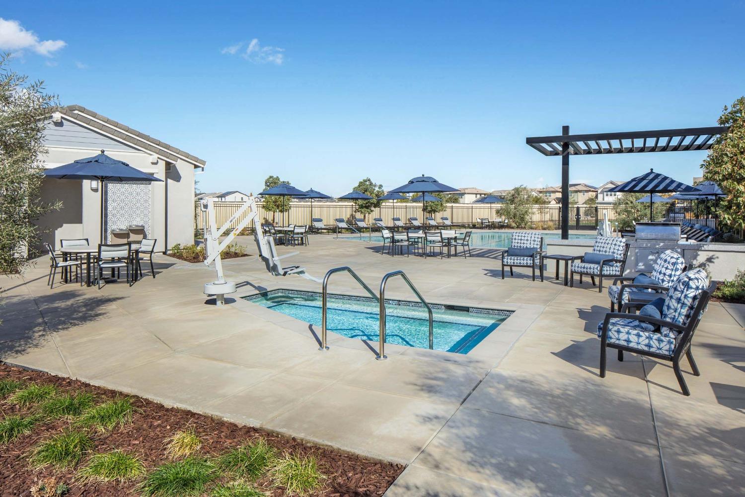 2610 Night Bloom Way