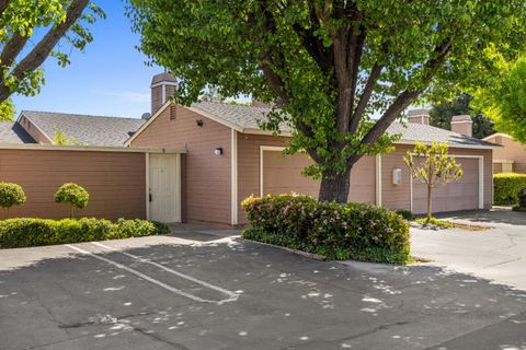 1200 Lakewood Avenue Unit 5, Modesto, CA 95355 - MLS#: 225045363