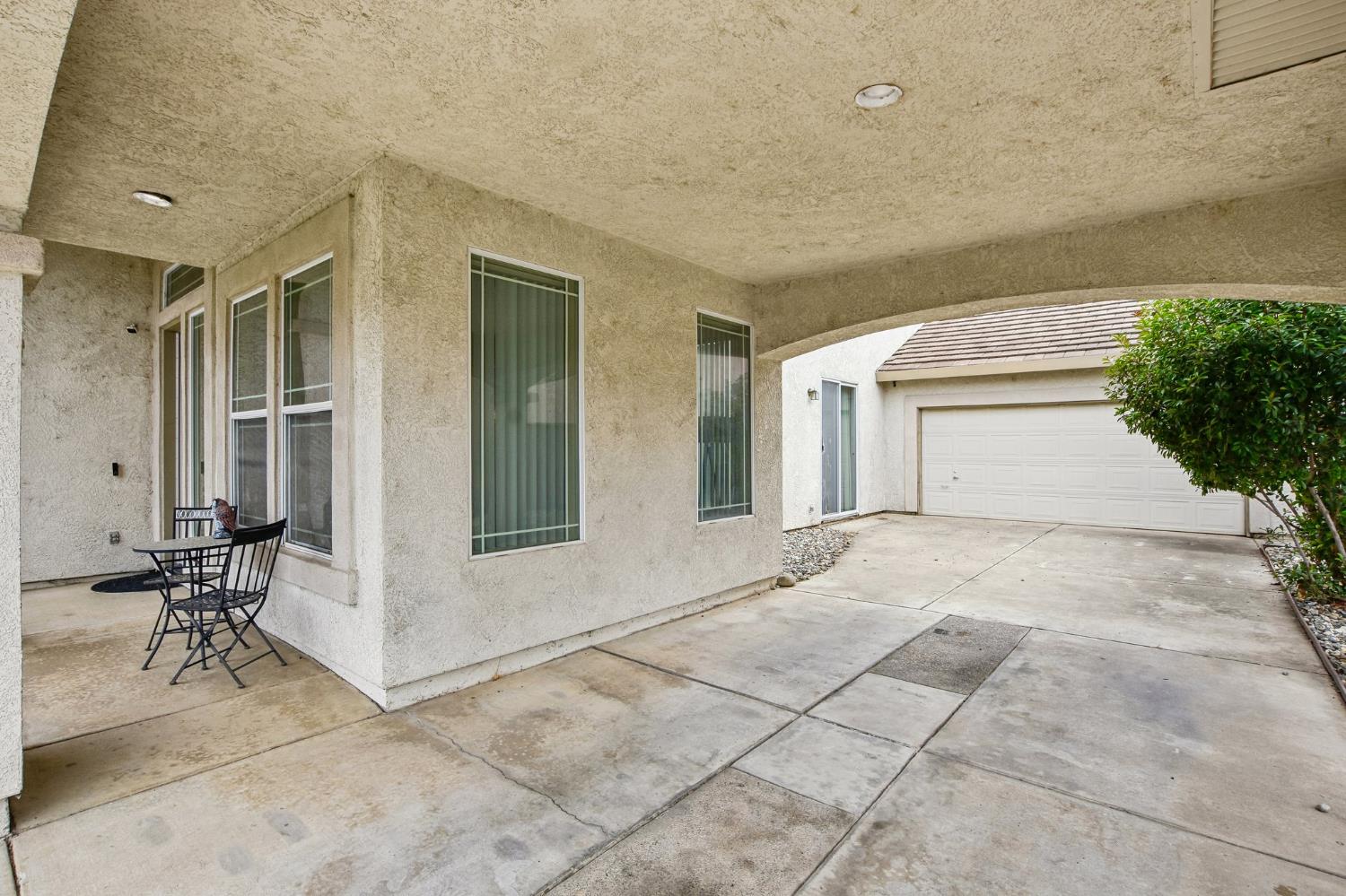2029 Bastona Drive