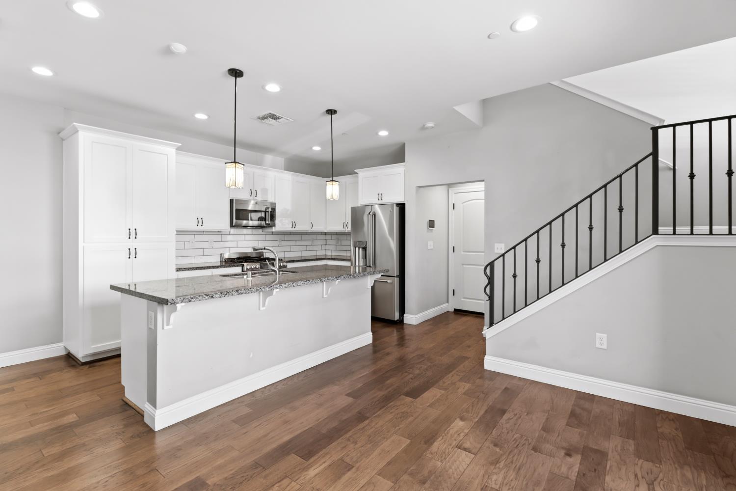2500 Villa Terrace Lane
