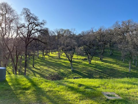 23288 Darkhorse Drive Auburn CA 95602