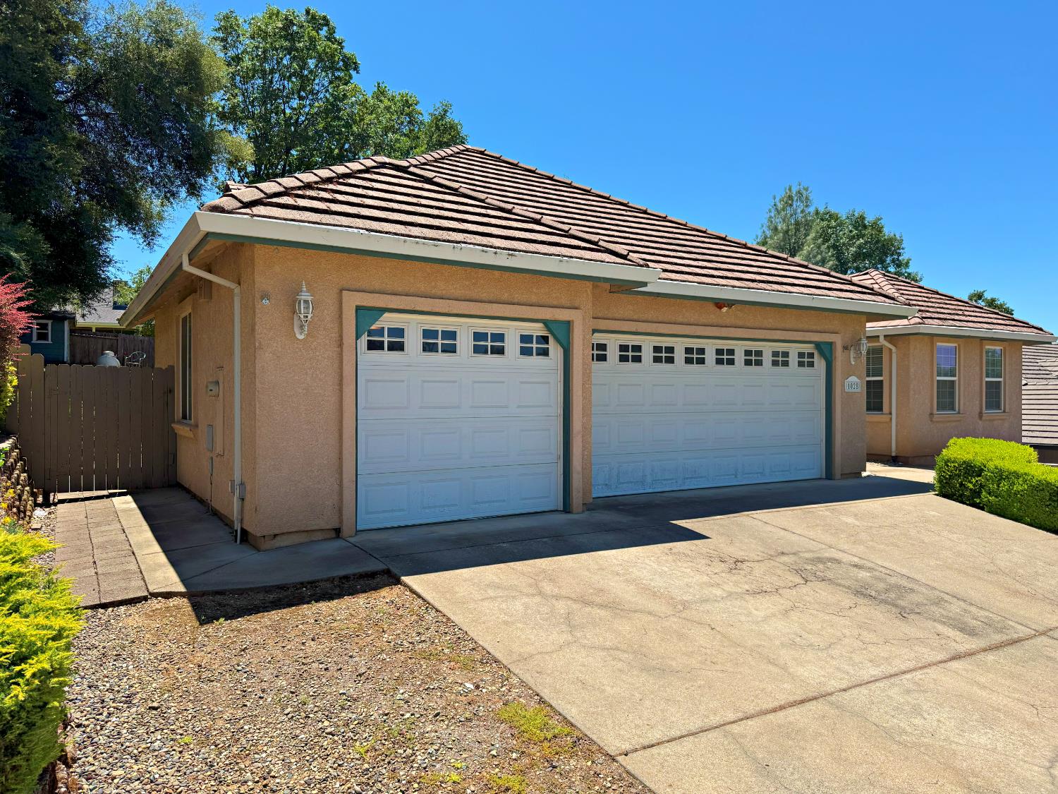 1028 Diamante Robles Court