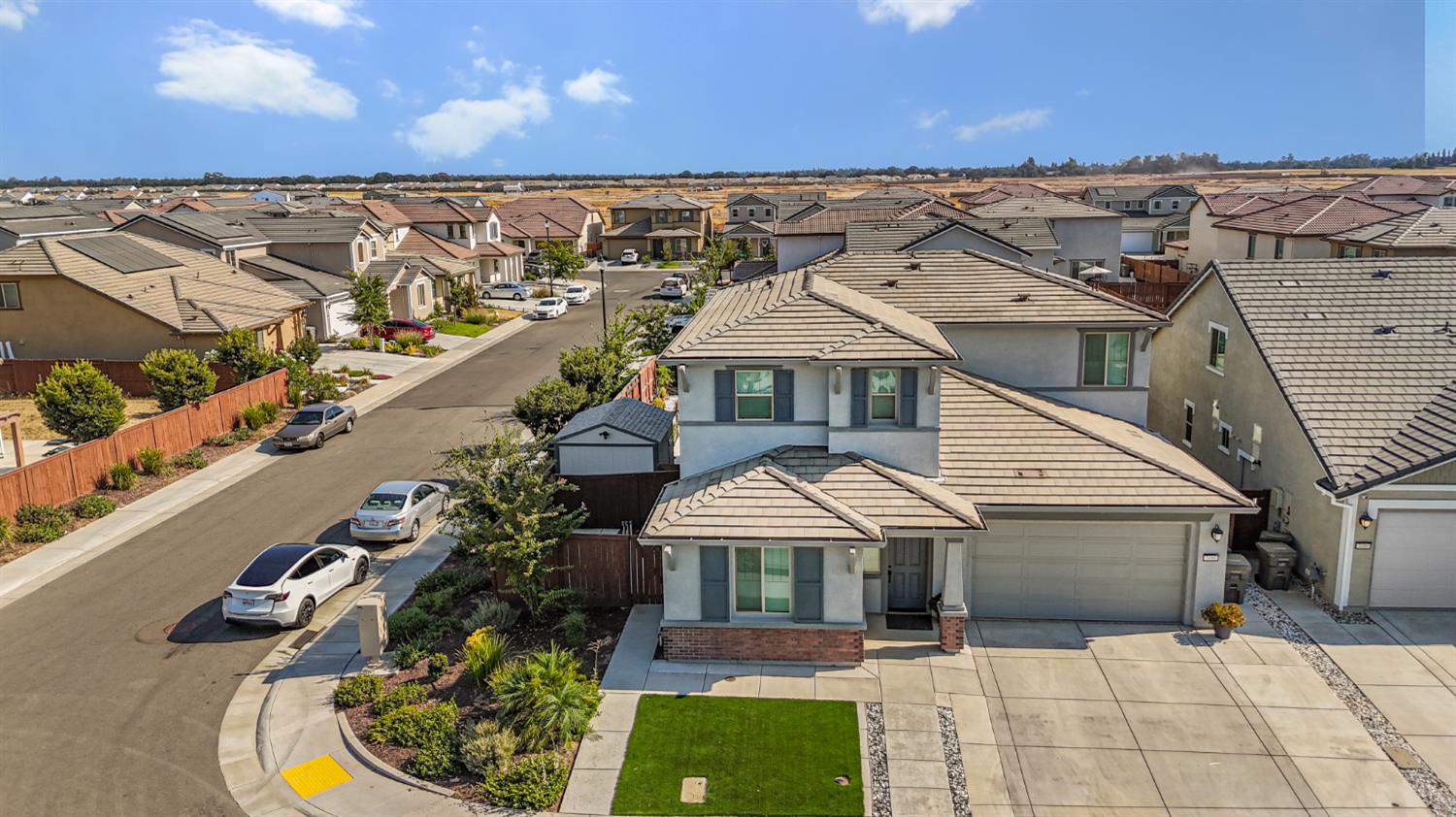 3088 NE Brandenburber Drive