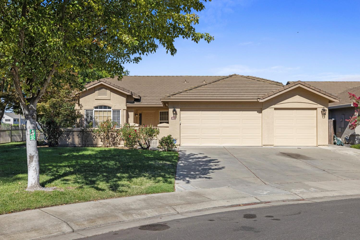 4001 Wheeler Peak Way