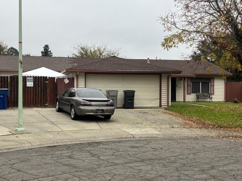 133 Mossglen Circle Sacramento CA 95826