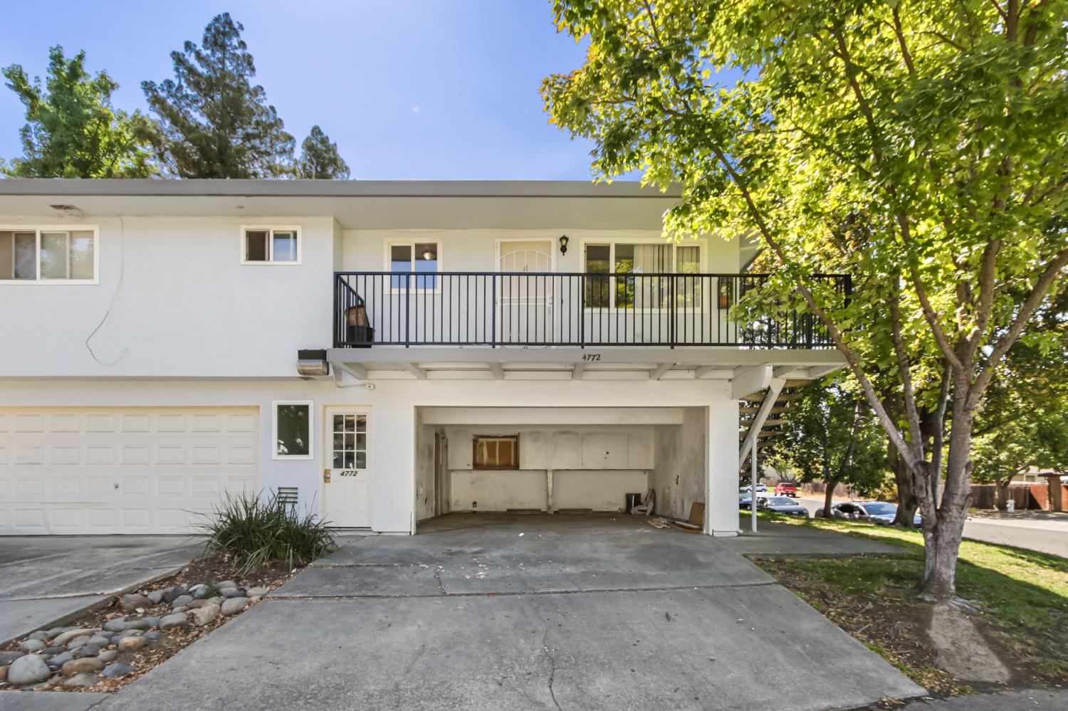 4772 Greenholme Drive