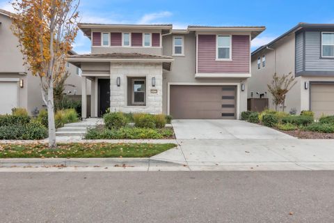 4455 Silver Ivy Street Sacramento CA 95834