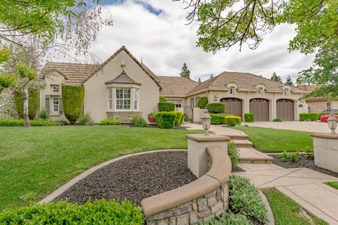MLS: 225049096