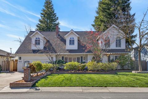 915 Coronado Boulevard Sacramento CA 95864