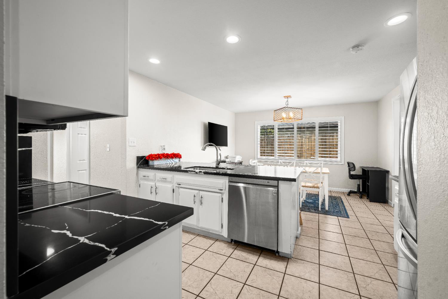 6100 Stonehand Avenue