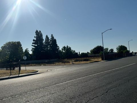 6420 S Elder Court Sacramento CA 95823