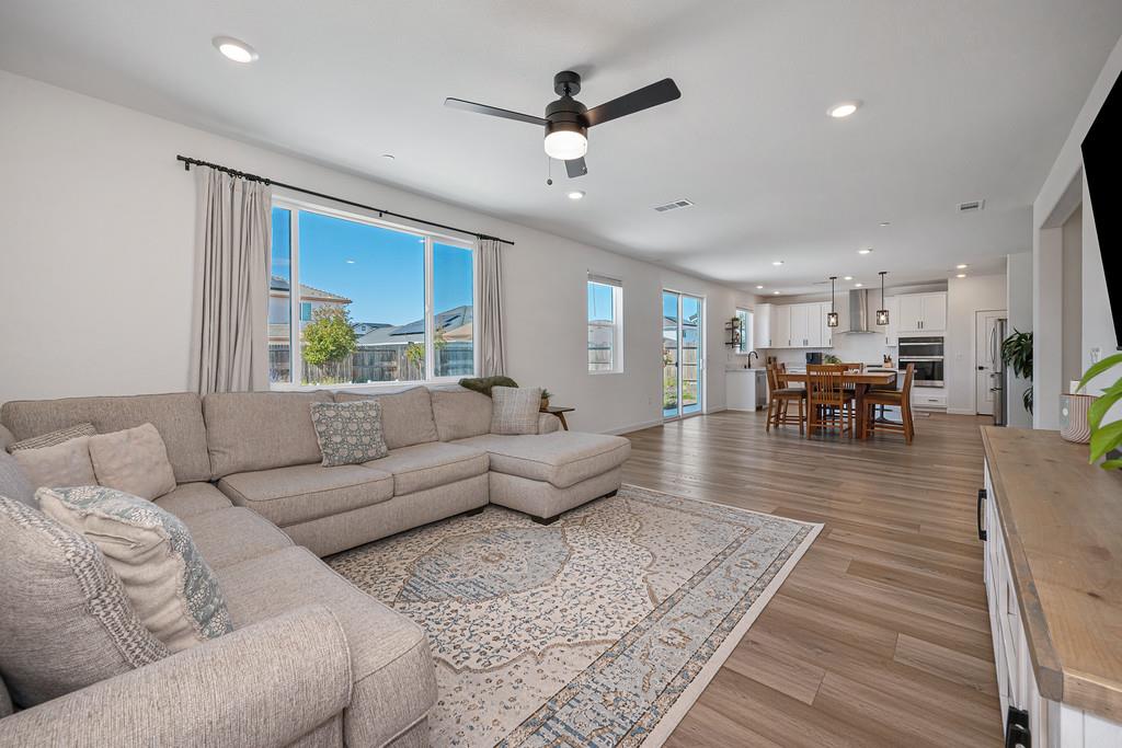 4414 California Gold Way