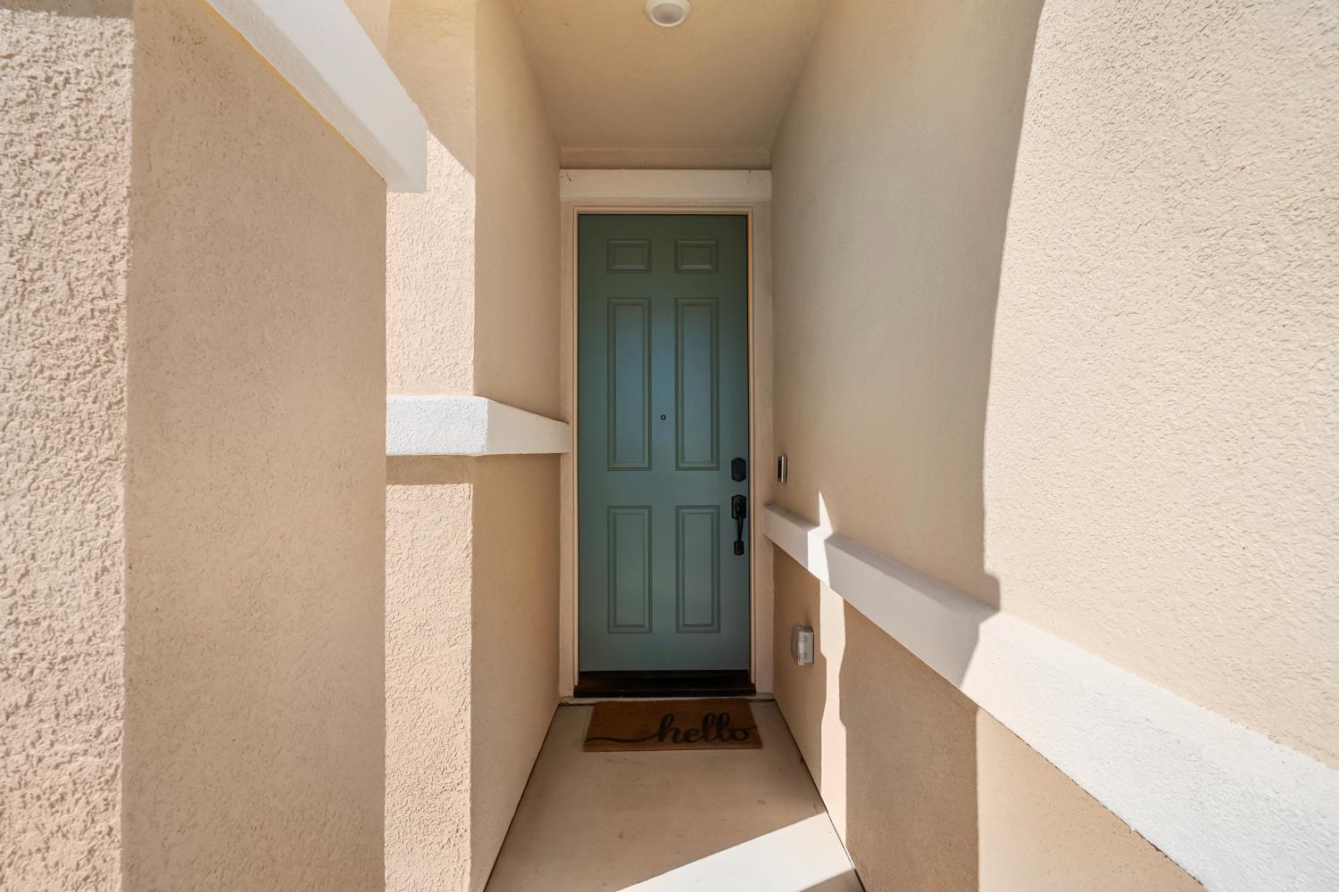 4385 Hawkfinch Circle