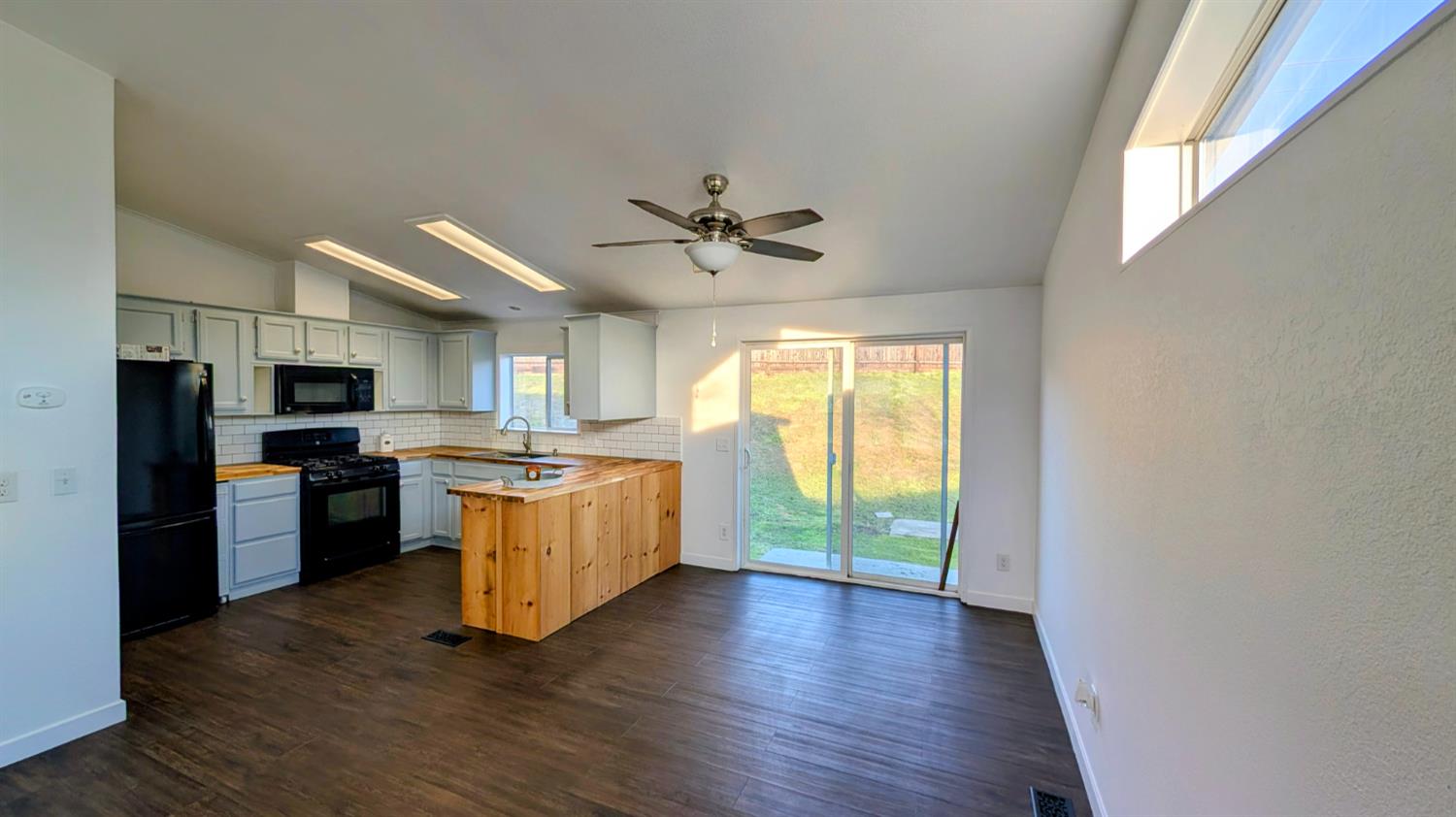 343 Deer Field Circle 18