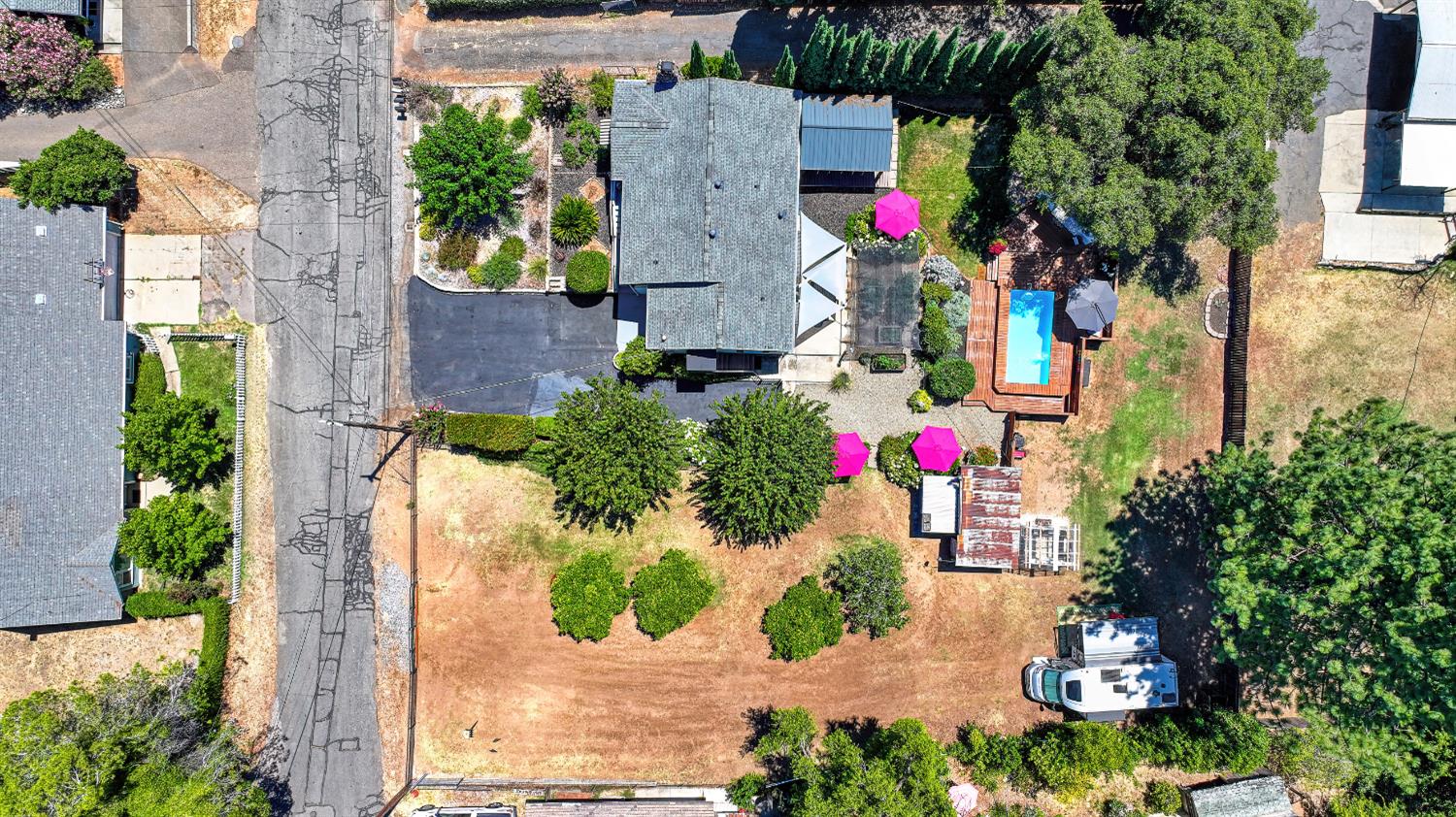 574 Peach Lane