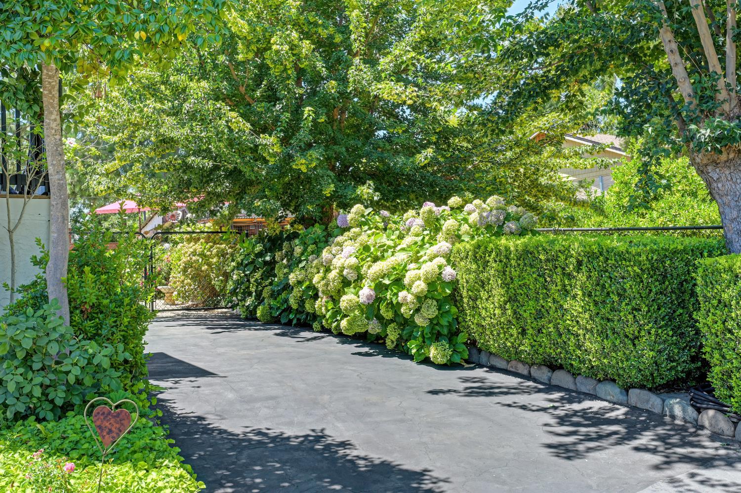 574 Peach Lane