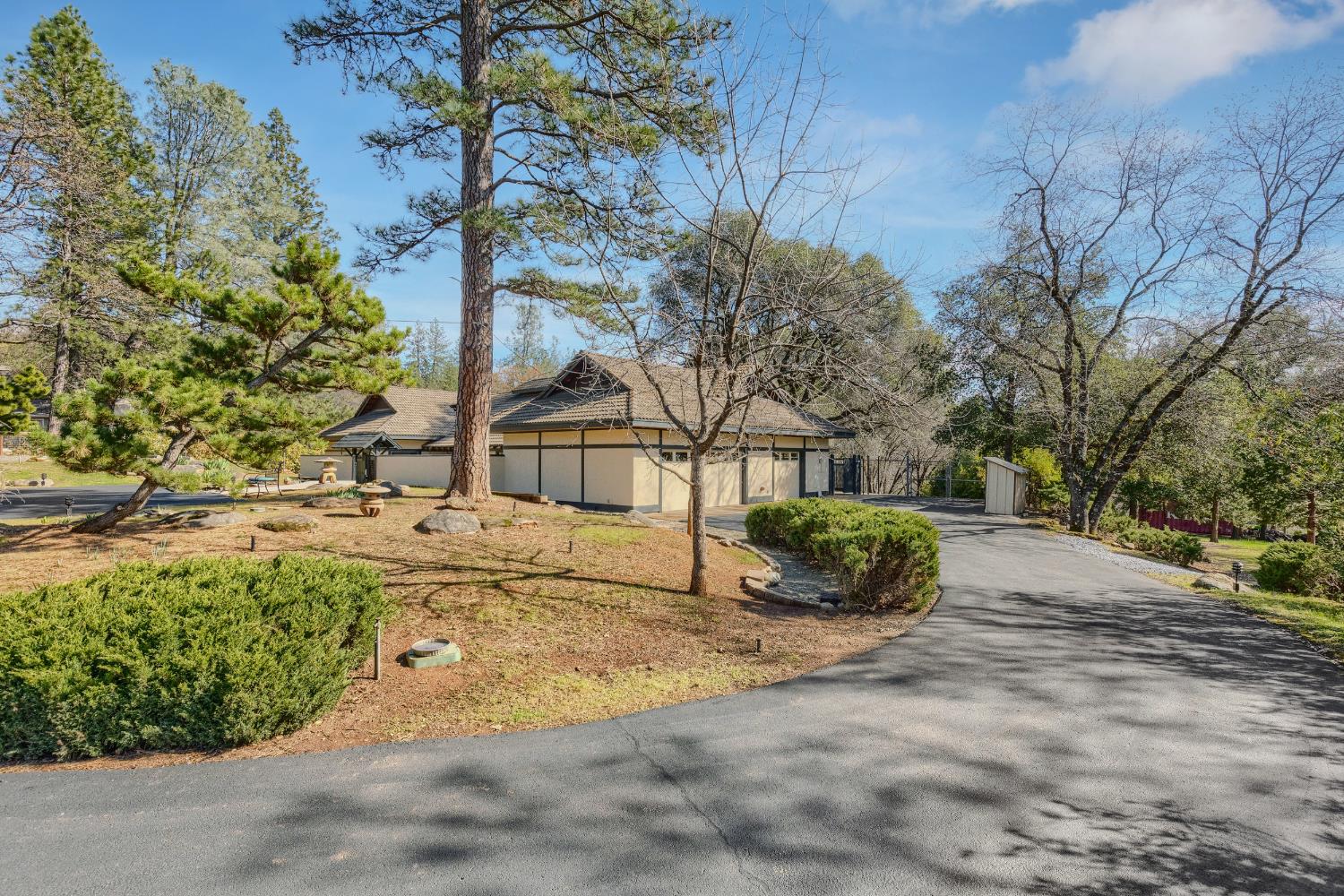 1555 Naturewood Drive