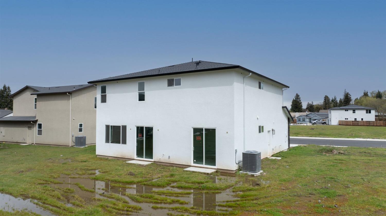 918 Robin Court