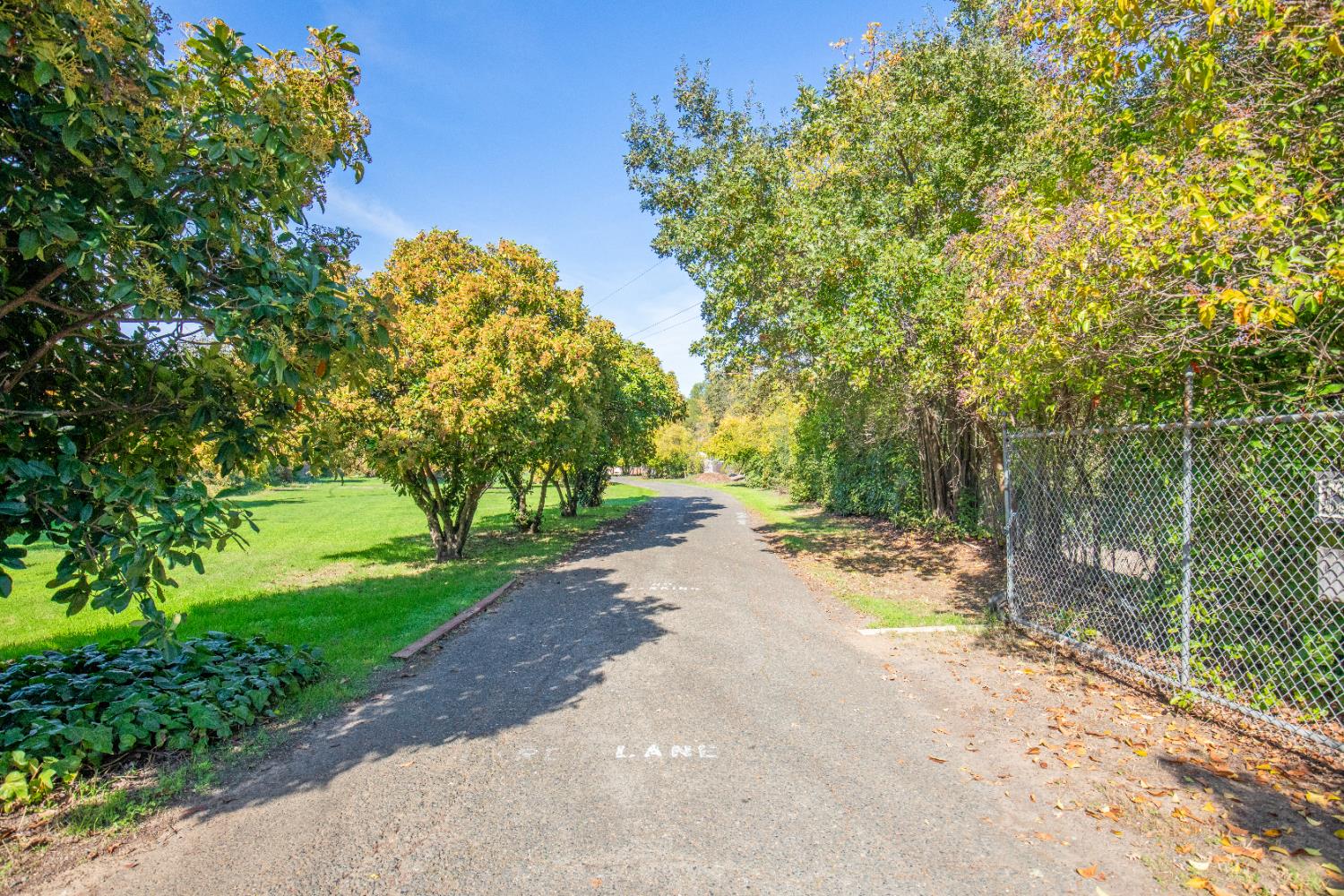 2281 Sierra Boulevard