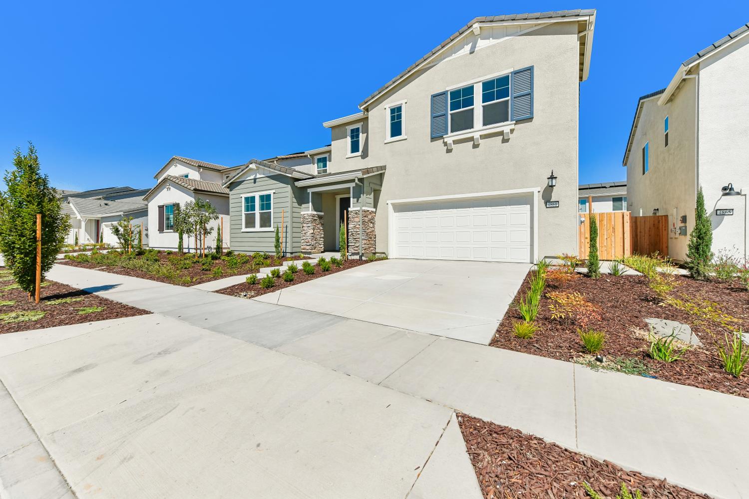 4861 Aucutt Way