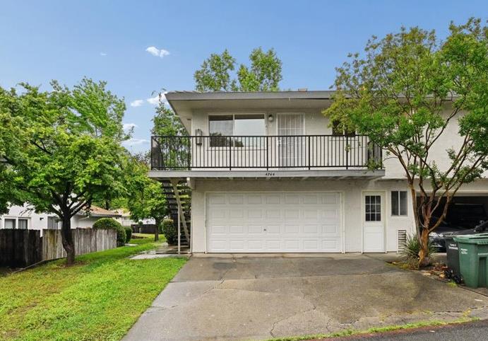 4744 Greenholme Drive 4