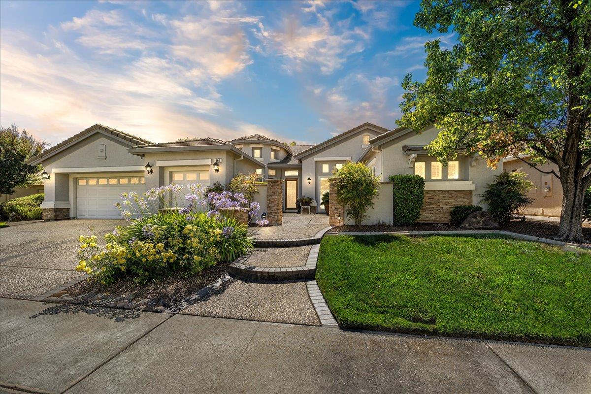 460 Lilypond Lane
