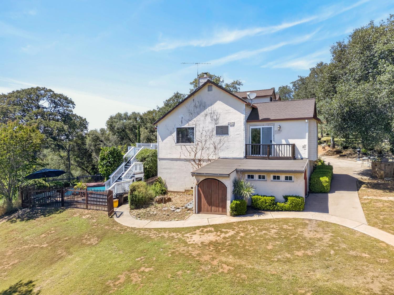 1700 Shadydale Lane