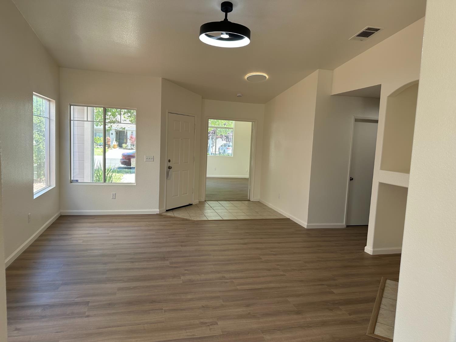 1376 Venice Circle