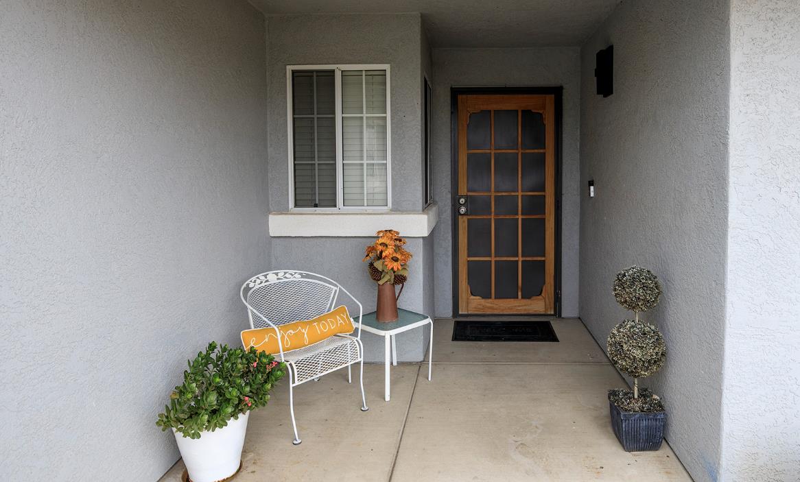 7699 E Hannah Avenue