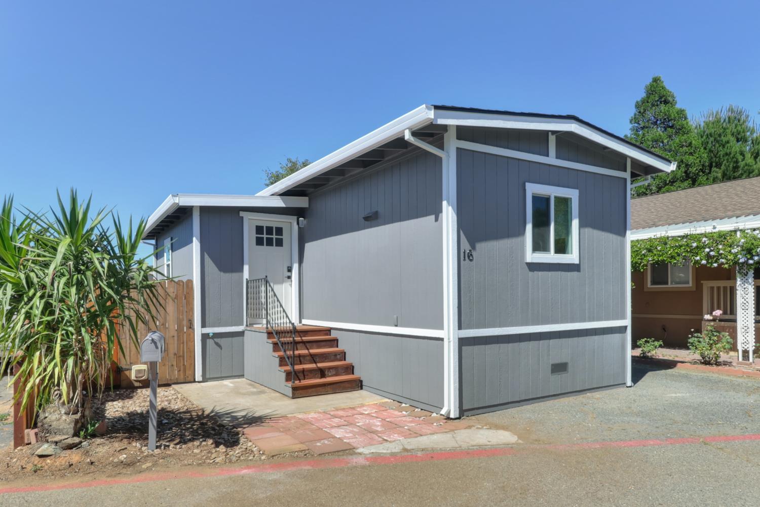 1130 White Rock Road 16