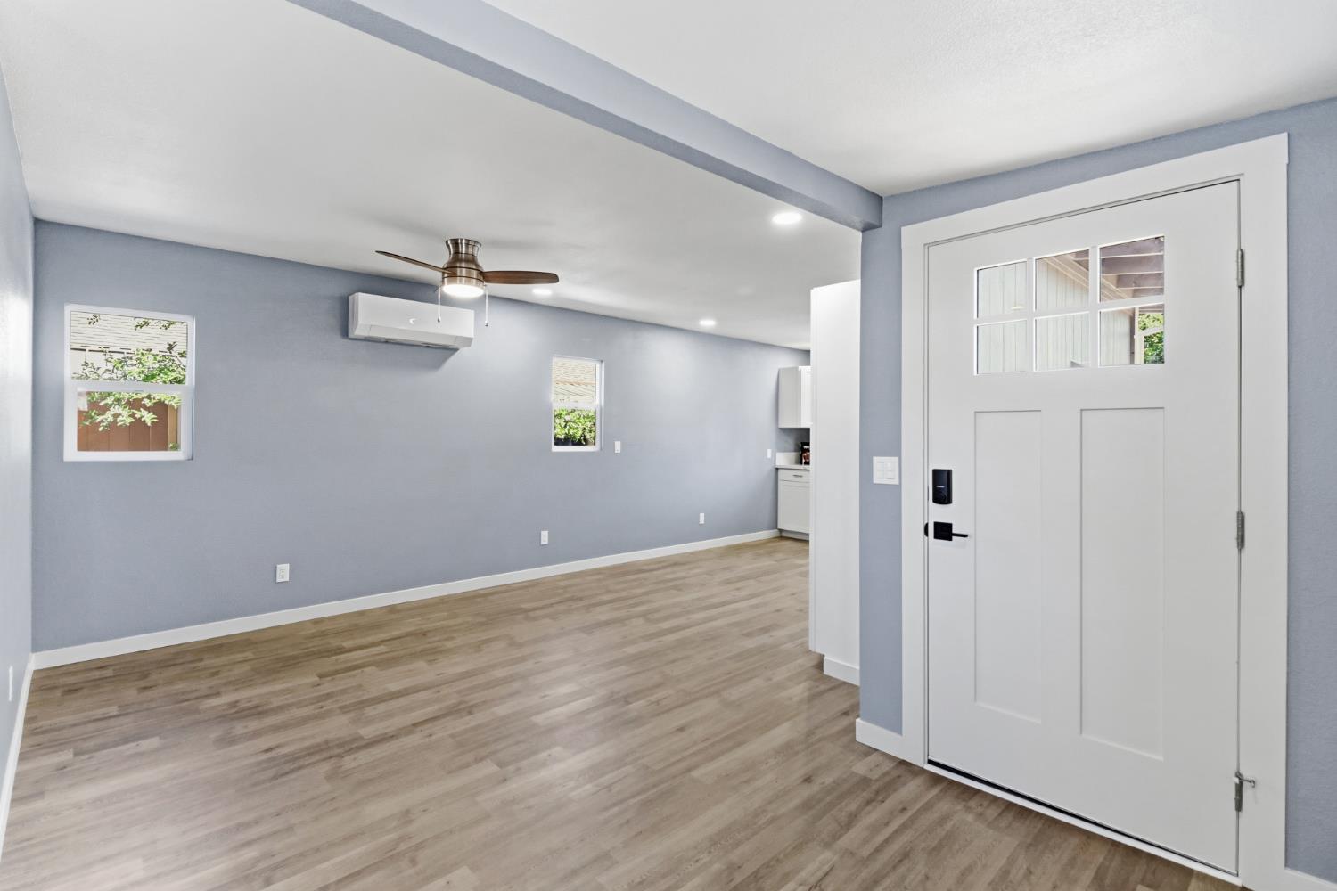 1130 White Rock Road 16