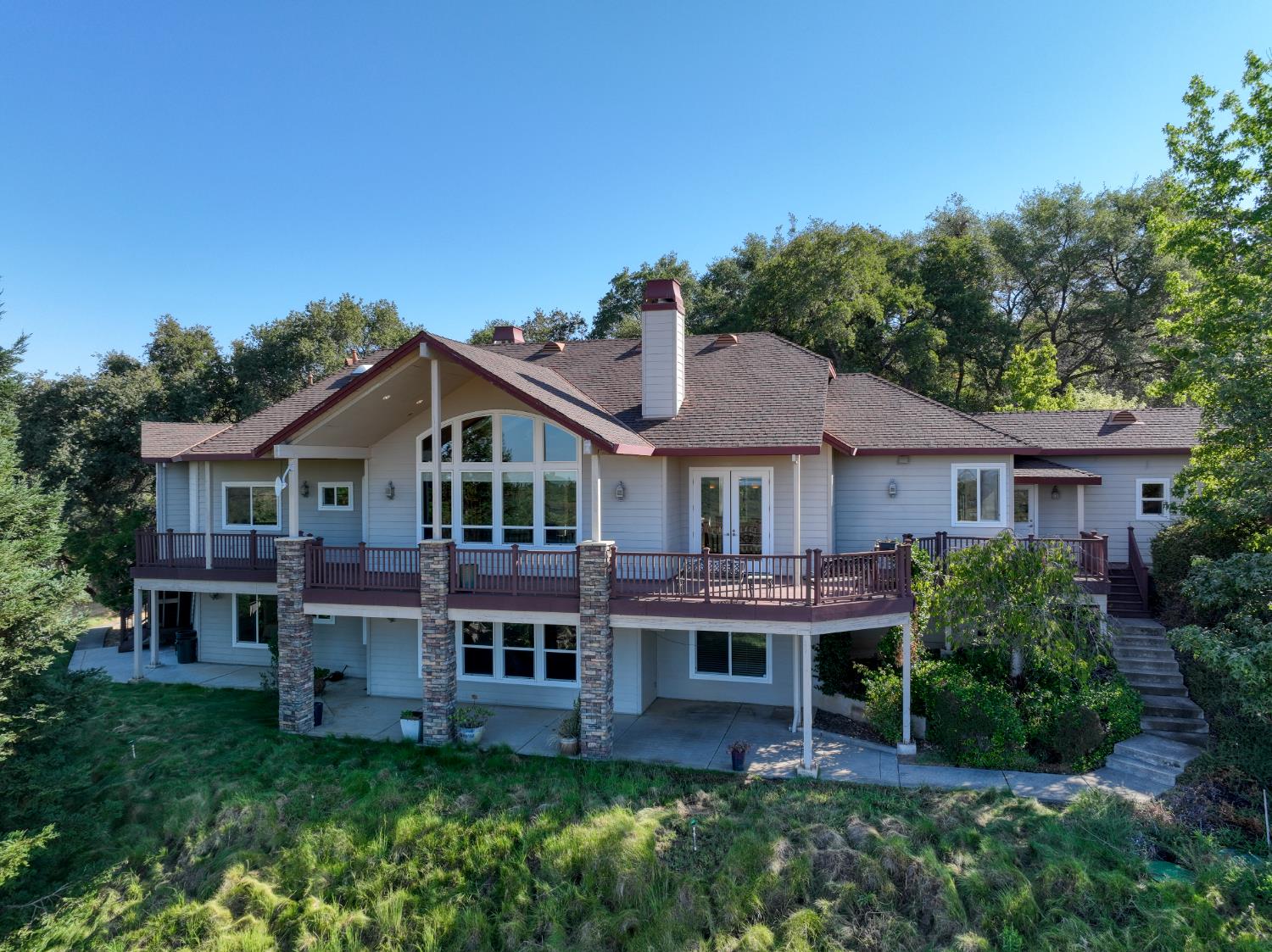 2233 Toscana Place