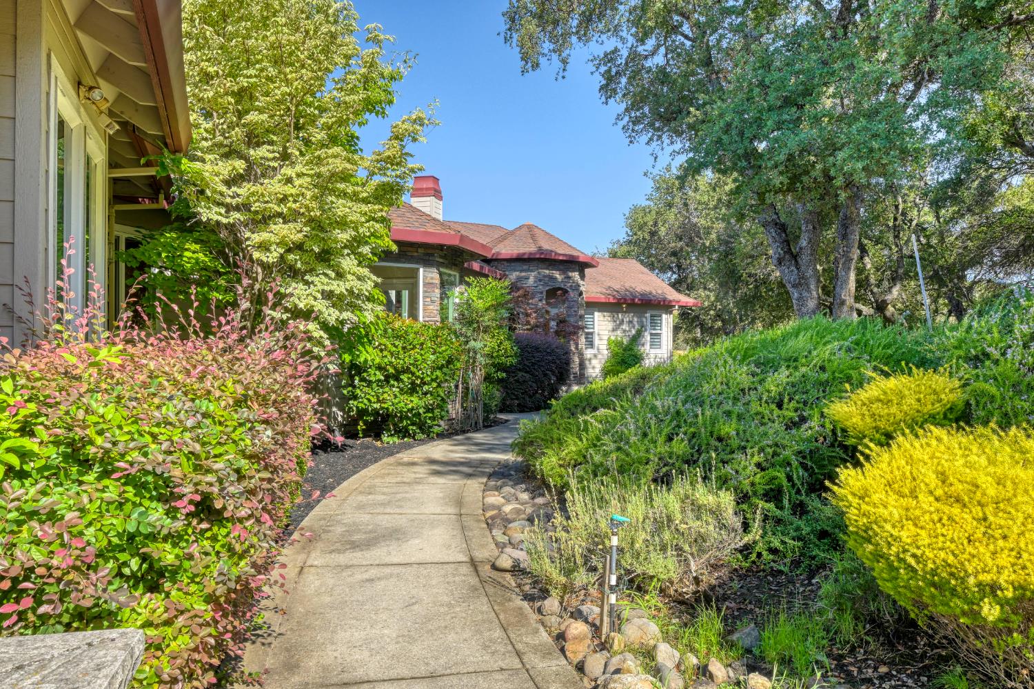 2233 Toscana Place