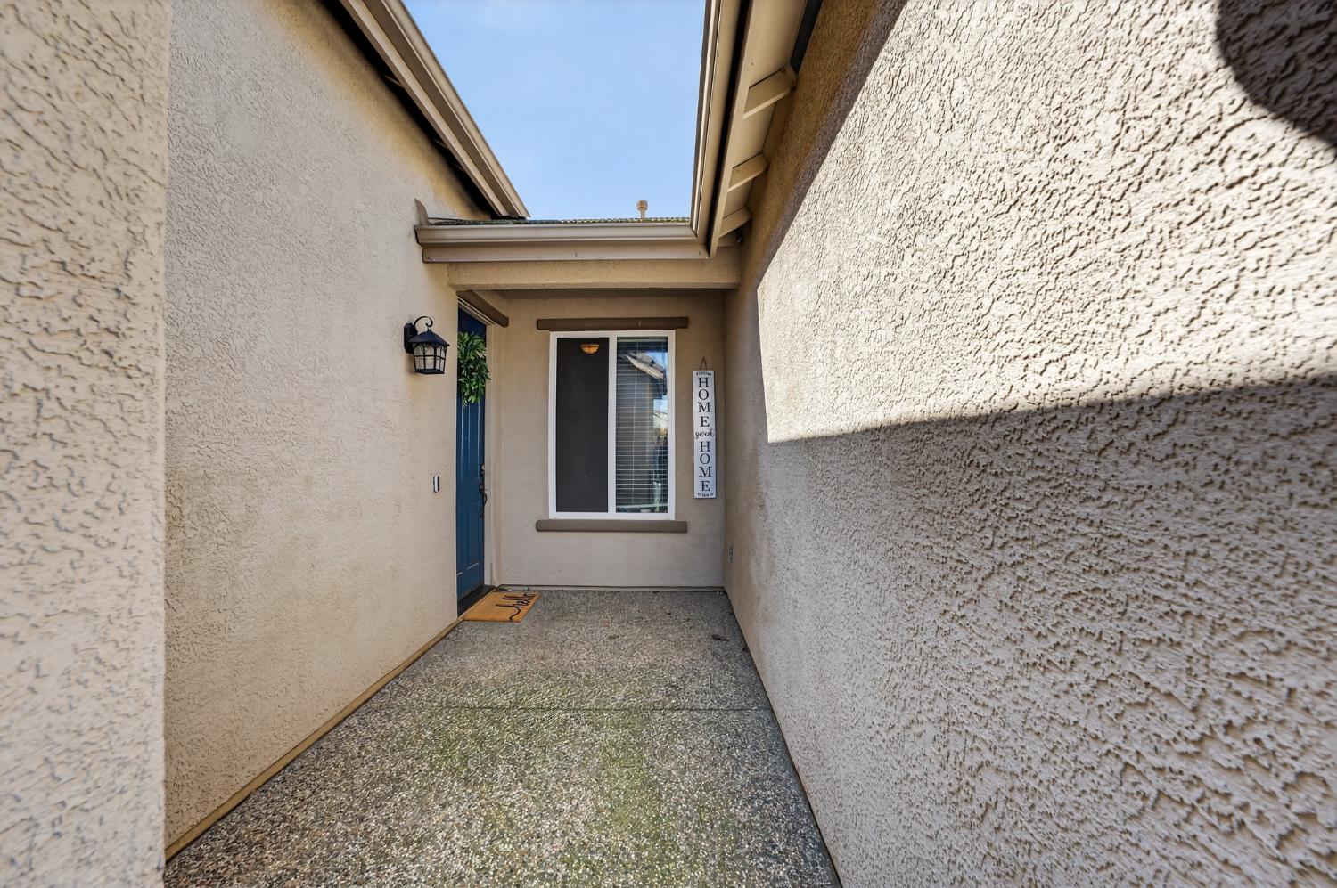 1404 High Noon Drive