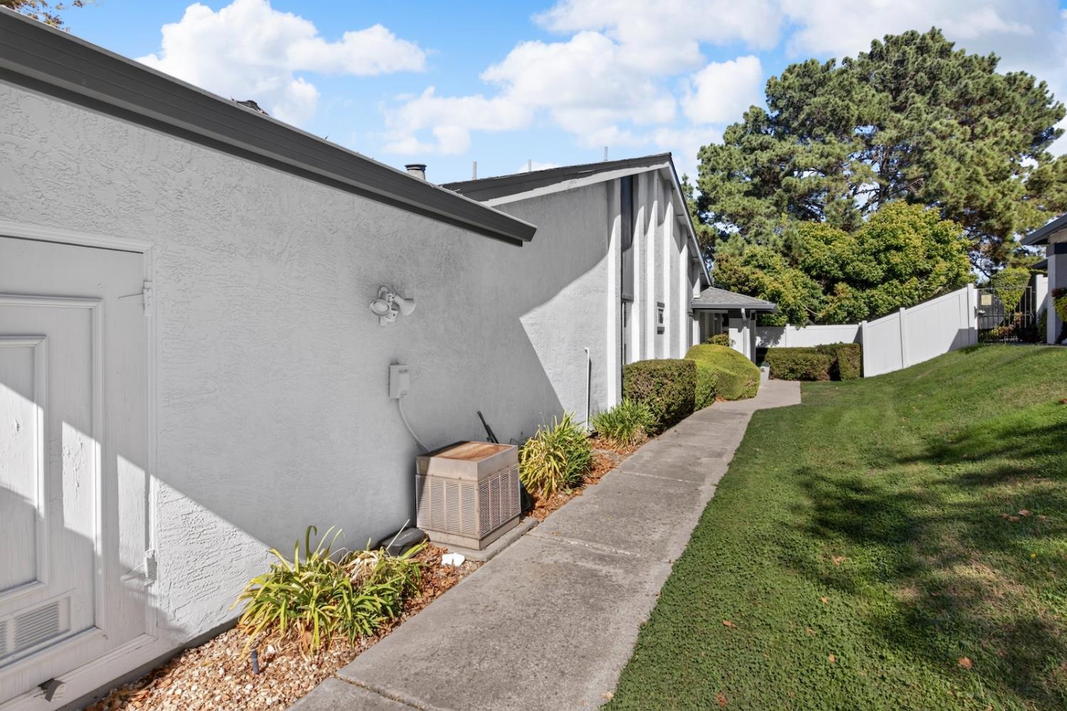 2679 Marsh Drive