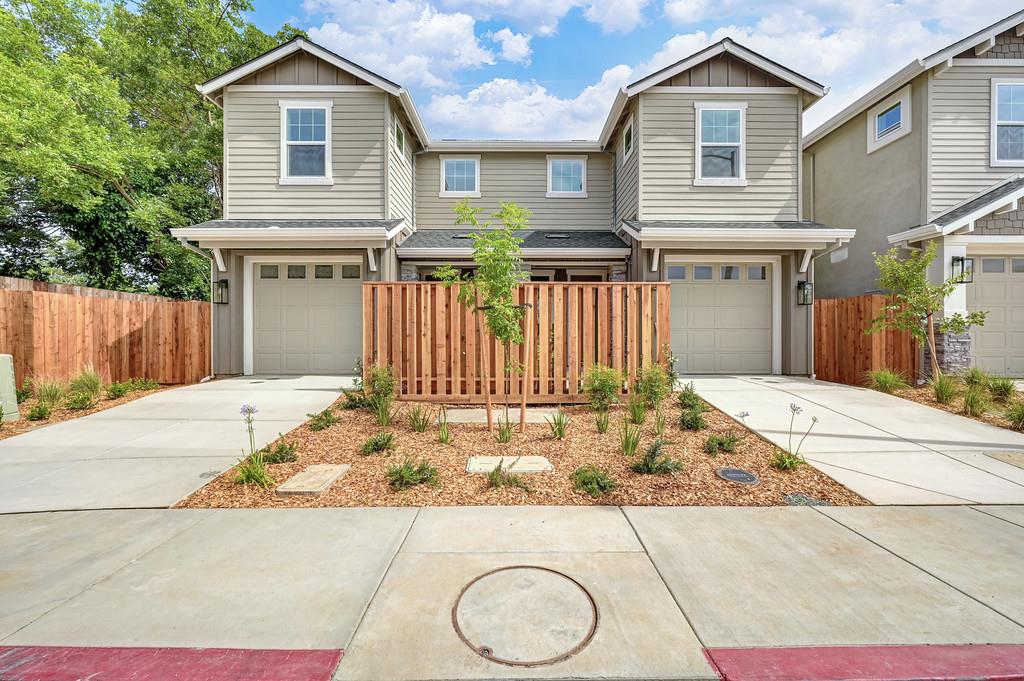 215 Chico Place