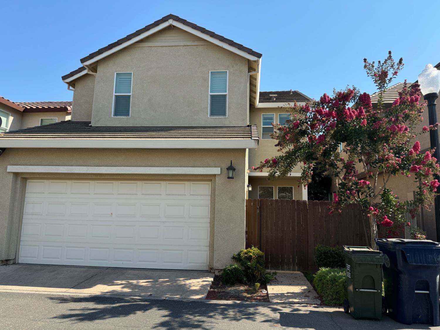 1727 N Breezy Meadow Drive
