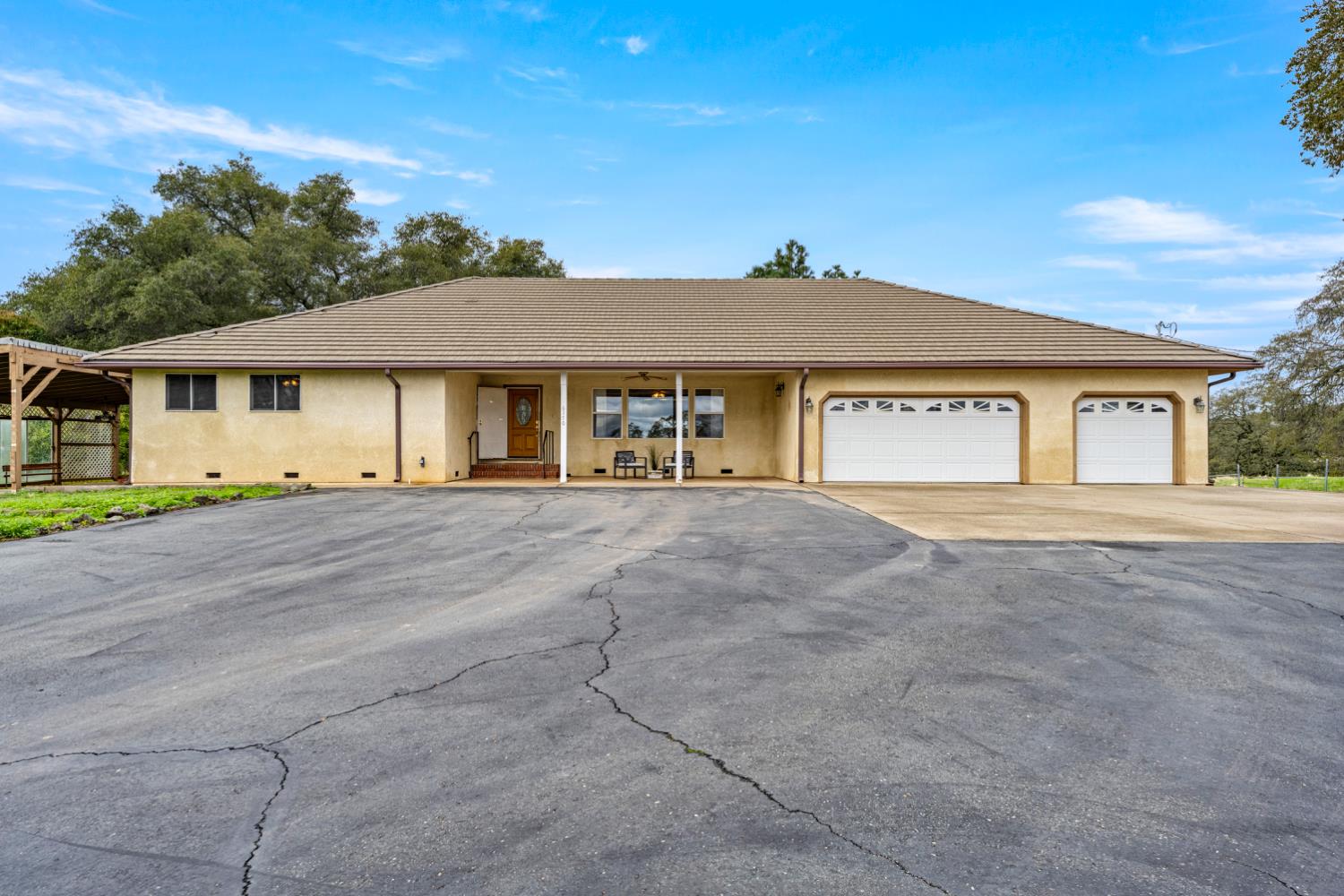 6170 South Shingle Rd