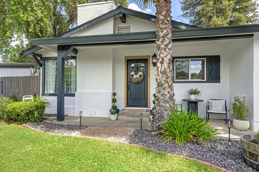 4317 Baywood Way
