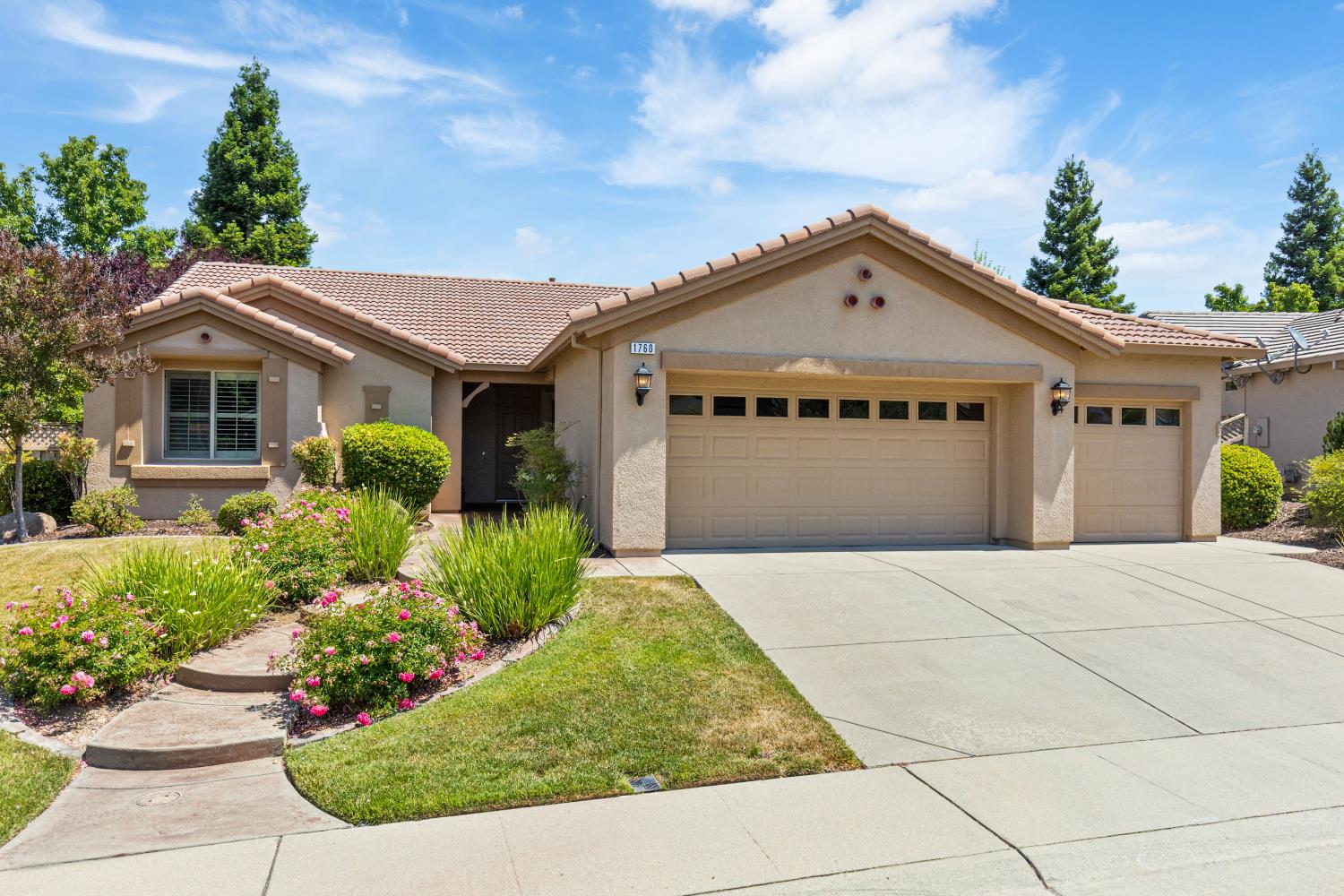 1760 Crocker Lane