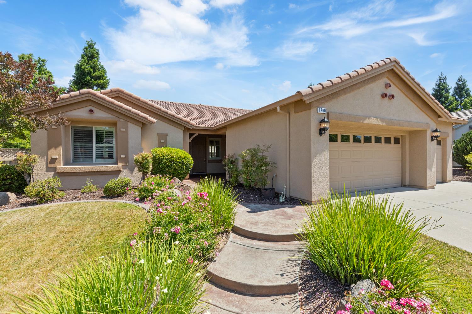 1760 Crocker Lane