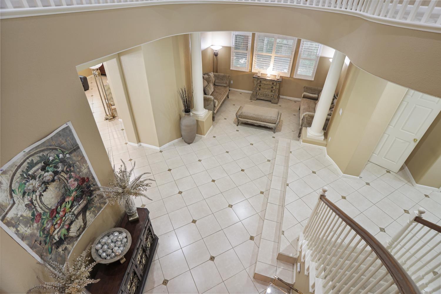 935 Shortland Circle