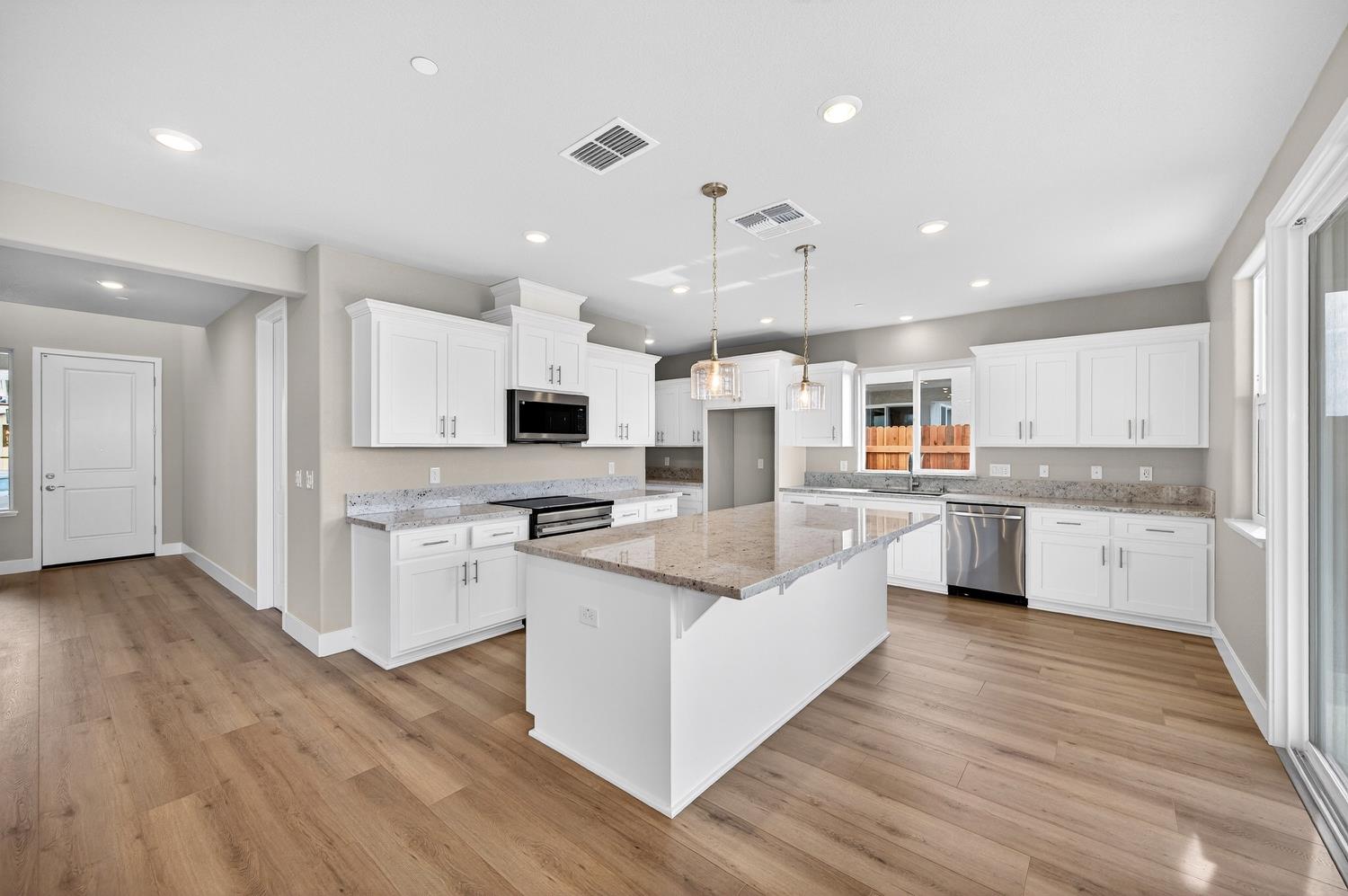 3978 Bluestem Street