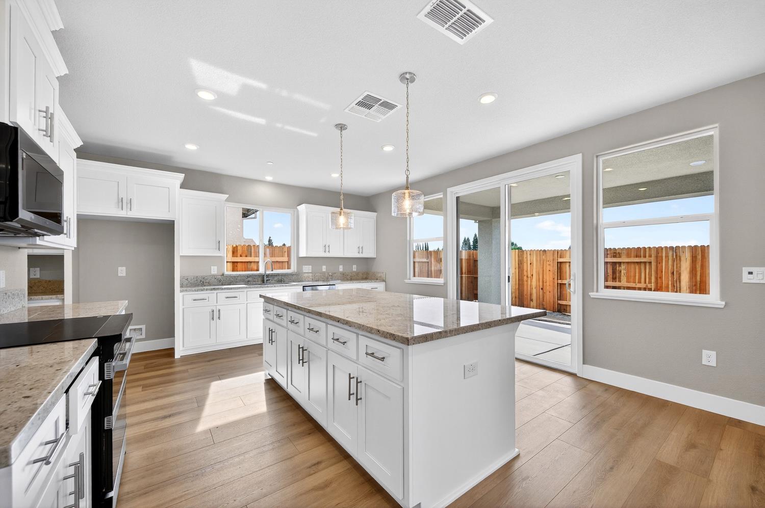 3978 Bluestem Street