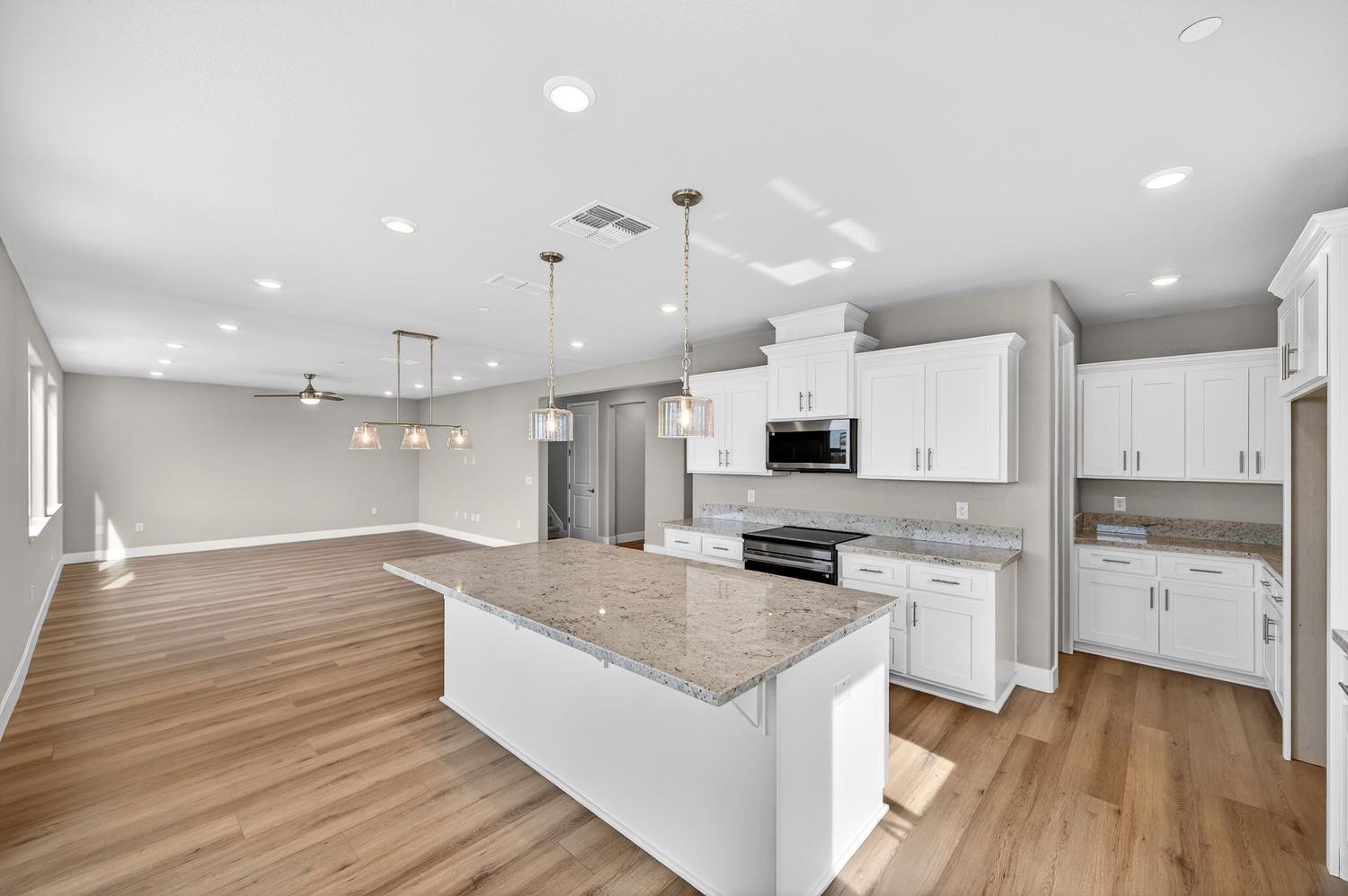 3978 Bluestem Street