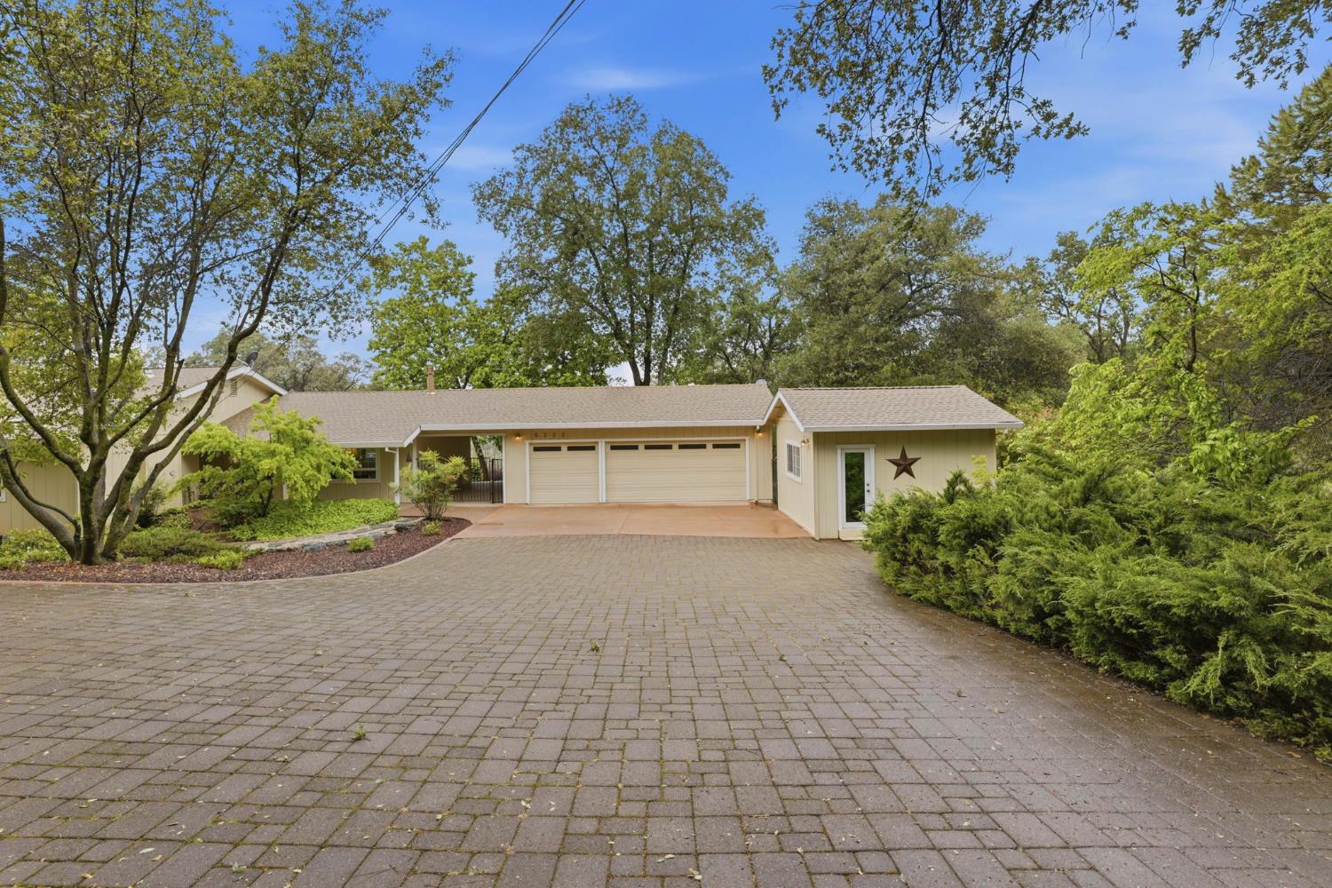 5222 Westridge Avenue