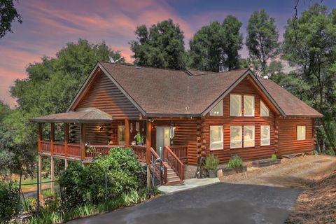 3059 Squirrel Hollow Somerset CA 95684