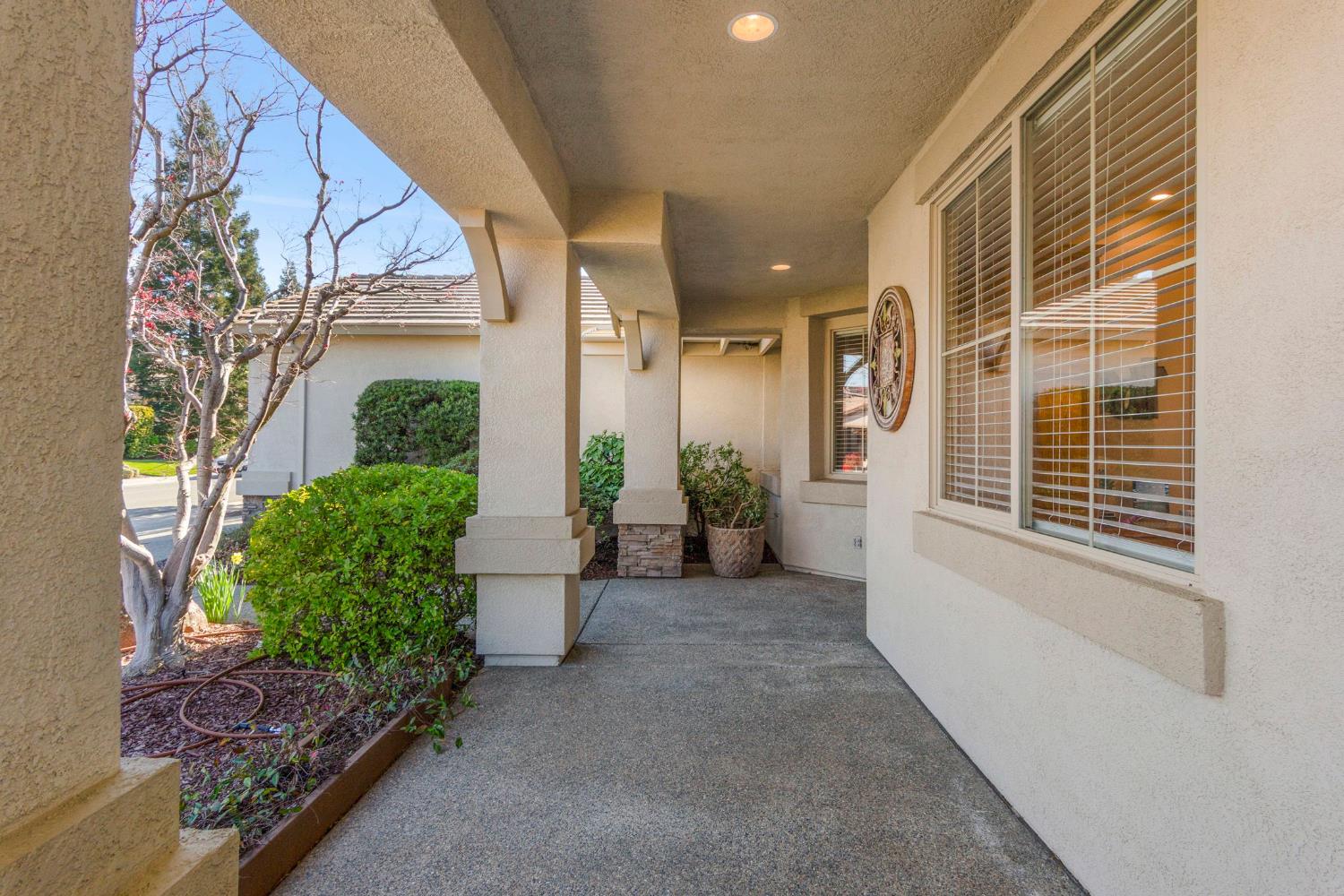 1285 Dapple Dawn Lane