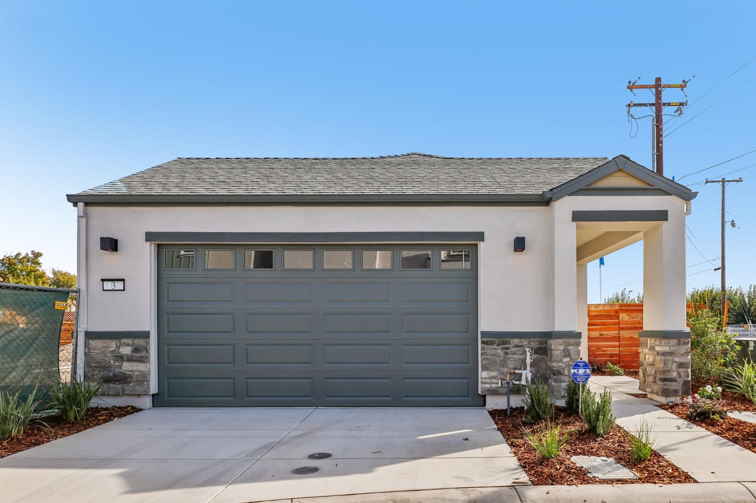 3 Kierland Place
